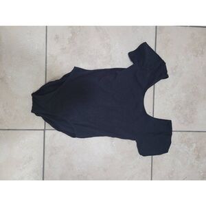 Black short sleeve leotard‎